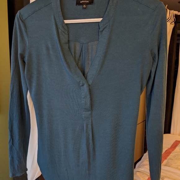 Aritzia Babaton teal vneck blouse xxs - Picture 1 of 6